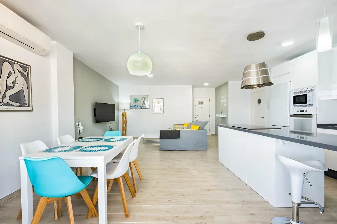 Seafront La Malagueta II Apartment Malaga