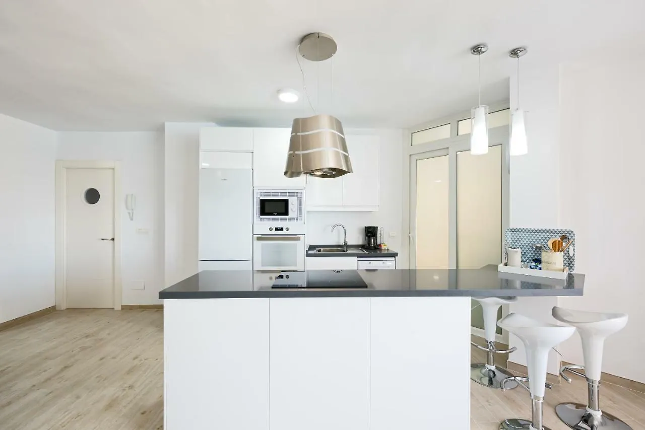 Seafront La Malagueta II Apartment Malaga